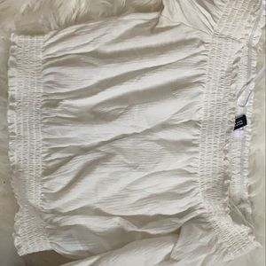 Off shoulder shirt